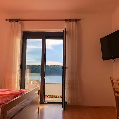 Apartments Palit Rab Exterior photo